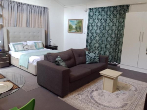 Zenith Guesthouse
